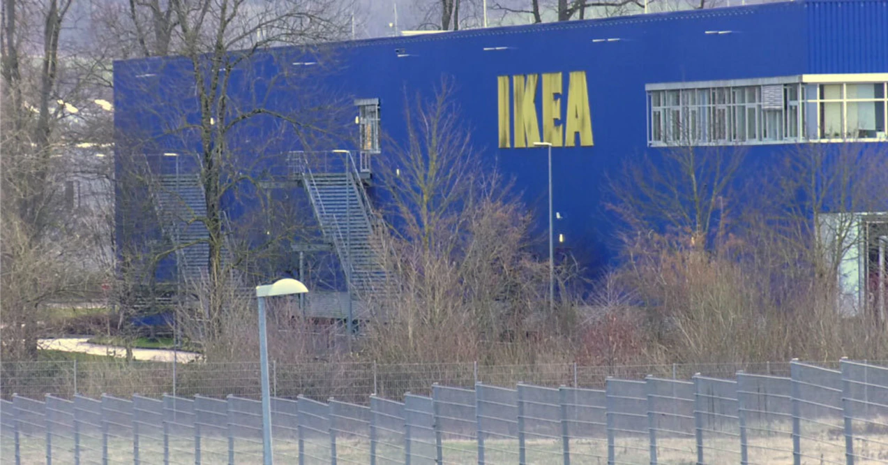 Bandendiebstahl bei Ikea: Gericht verhängt Bewährungsstrafen