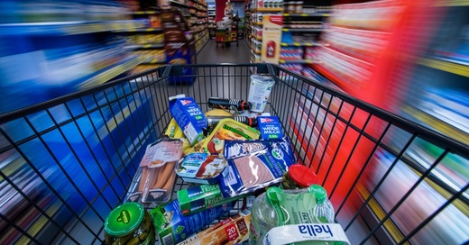 Einkaufswagen, Supermarkt, Lebensmittel, © Jens Büttner - dpa (Symbolbild)