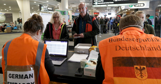 Flughafen, Neuseeland, Rückholaktion, Coronakrise, Deutsche Botschaft, © Mark Baker - AP / dpa