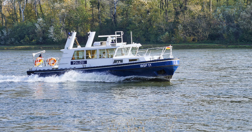 Wasserschutzpolizei, Rhein, Fluss, Boot, Schiff, © Pixabay (Symbolbild)
