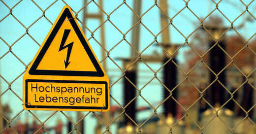 Hochspannung, Trafostation, Umspannwerk, Stromversorgung, Strom, Elektrizität, © Pixabay (Symbolbild)