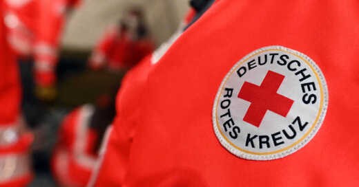 Deutsches Rotes Kreuz, Rettungssanitäter, Notarzt, Einsatz, © Uli Deck - dpa (Symbolbild)