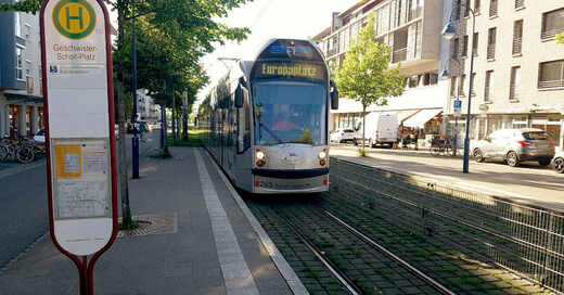 Straßenbahn, Linie 5, Rieselfeld, Geschwister-Scholl-Platz, Europaplatz, Tram, VAG, © baden.fm