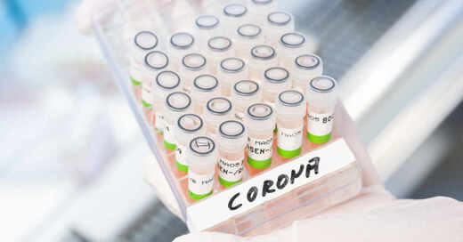 Coronavirus, Covid-19, Labor, PCR-Test, Proben, Test, Pandemie, © Julian Stratenschulte - dpa (Symbolbild)