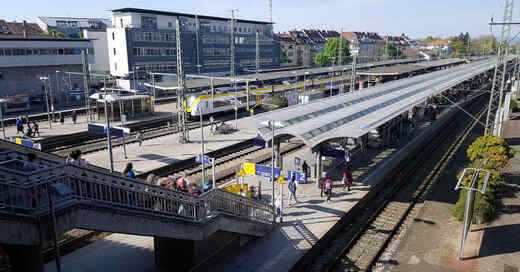 Hauptbahnhof, Freiburg, Züge, Zug, Deutsche Bahn, Nahverkehr, S-Bahn, Fahrgäste, Rheintalbahn, © baden.fm (Archivbild)