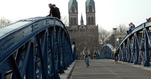 Wiwili-Brücke, Blaue Brücke, Freiburg, © Pixabay
