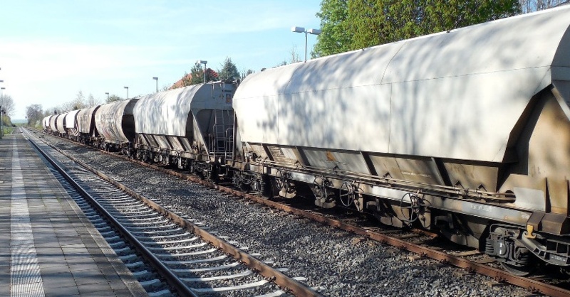 Güterzug, Bahn, Gleise, © Pixabay