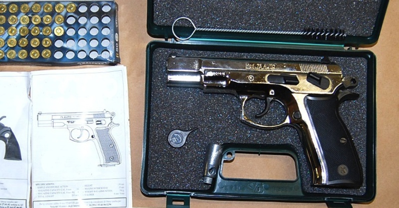 Schreckschusspistole, Revolver, Waffe, © Grenzwachtregion Basel
