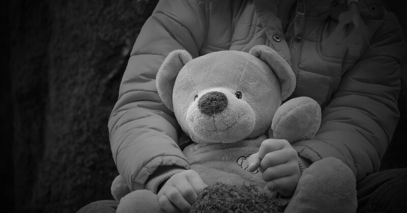 Kind, Missbrauch, Teddy, © Pixabay (Symbolbild)