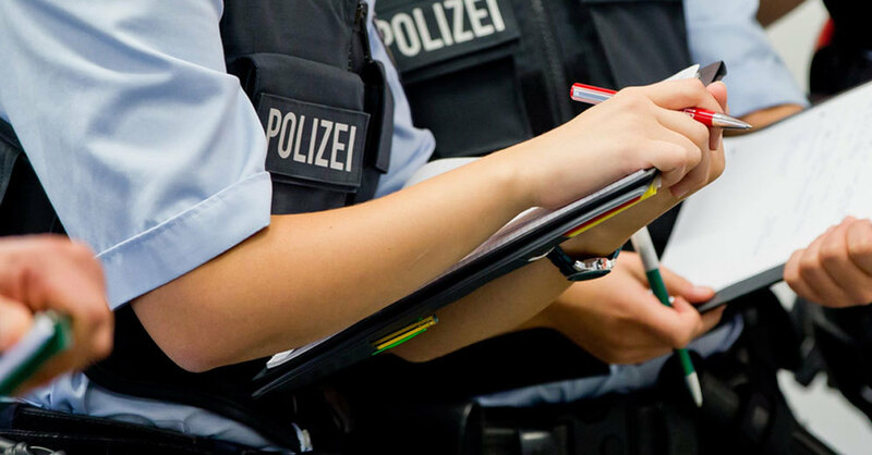 Polizei, Ausbildung, Anwärter, © Daniel Karmann - dpa (Symbolbild)
