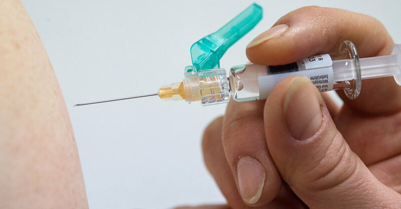 Spritze, Impfung, Grippe, © Sebastian Gollnow - dpa (Symbolbild)