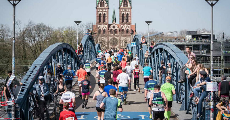 Mein Freiburg Marathon, Läufer, Sport, Wiwili-Brücke, © Baschi Bender / FWTM