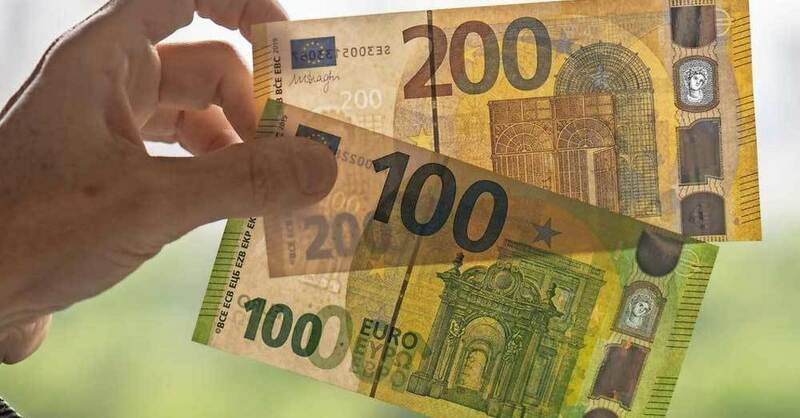 Geld, Bargeld, Euro, Scheine, © Boris Rössler - dpa (Symbolbild)