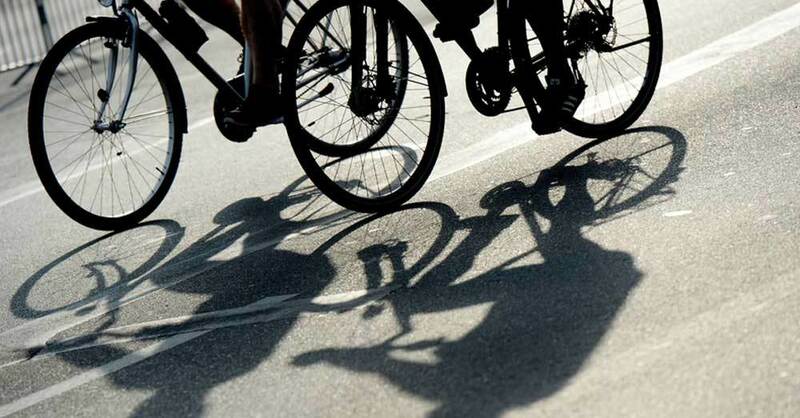 Fahrrad, Radfahrer, Velo, © Maurizio Gambarini - dpa (Symbolbild)