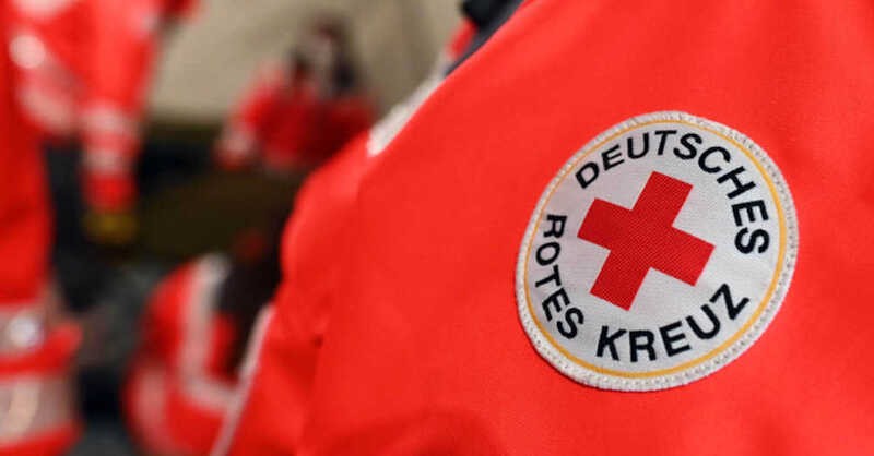 Deutsches Rotes Kreuz, Rettungssanitäter, Notarzt, Einsatz, © Uli Deck - dpa (Symbolbild)
