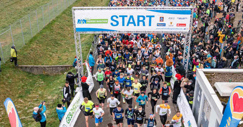 Mein Freiburg Marathon, Start, Läufer, Lauf, Marathon, Sport, Freiburg, Messe, © Baschi Bender / FWTM