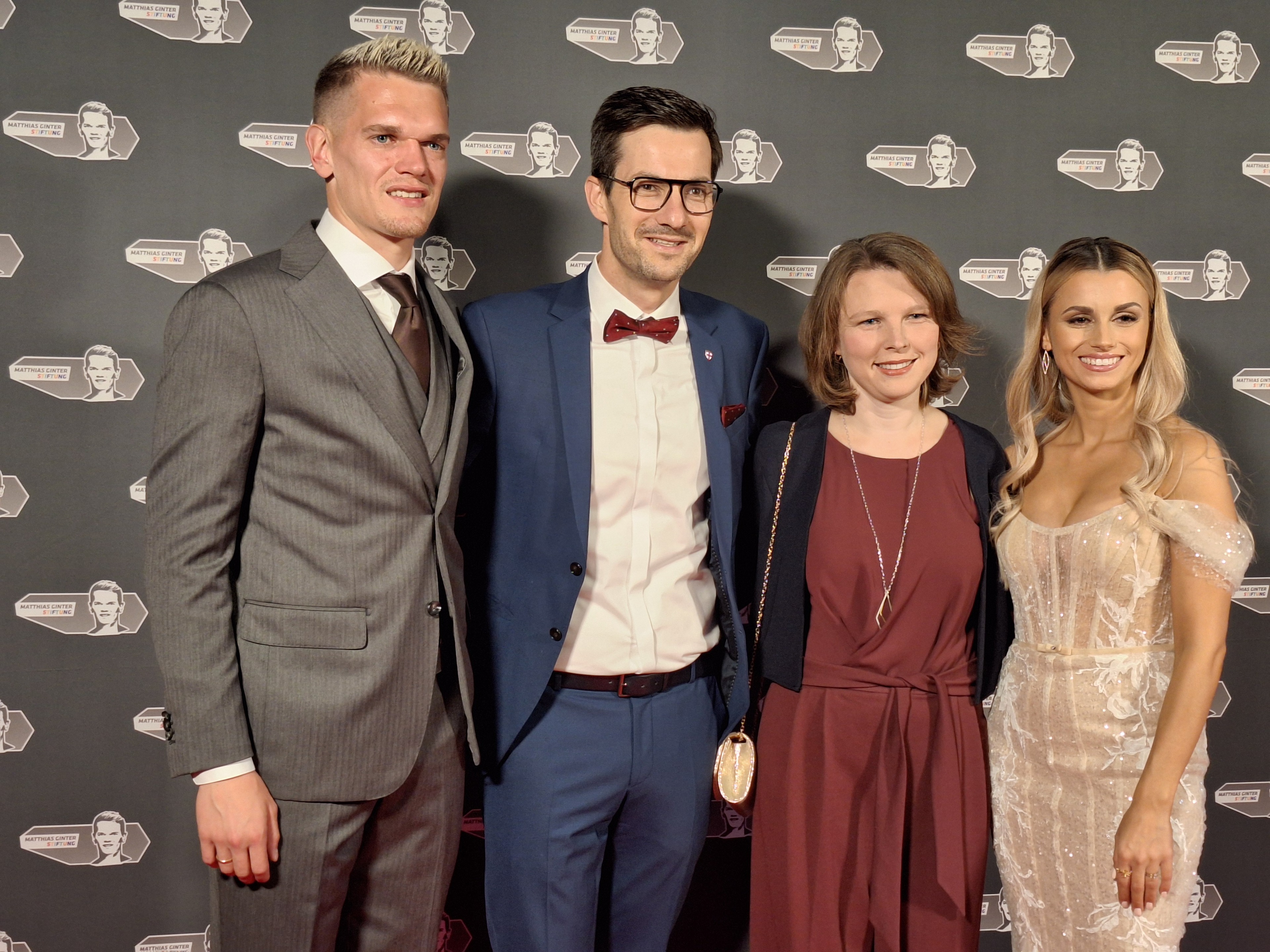 Gäste bei Gala der Ginter-Stiftung